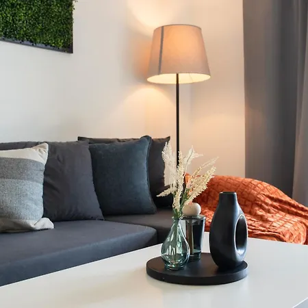 Loomena - Free Garage Apartment Kosice