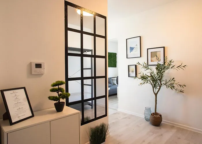 Loomena - Free Garage Apartman